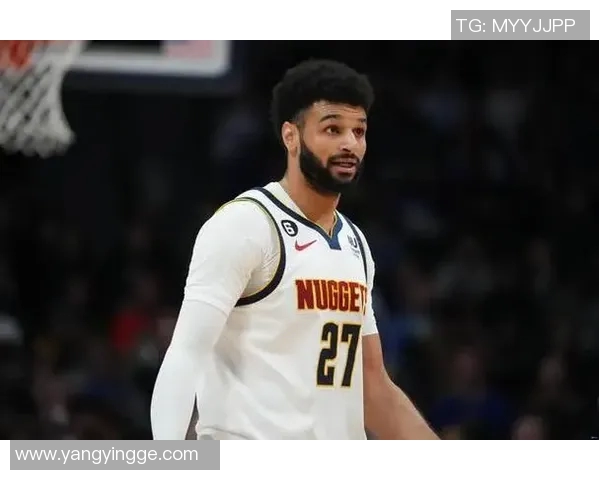 阿德尔曼赞穆雷状态出色并对其休赛期组织训练表示欣慰