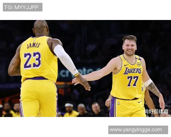 紫金未来！湖人成为东契奇的球队：詹姆斯复出后也得为他调整打法
